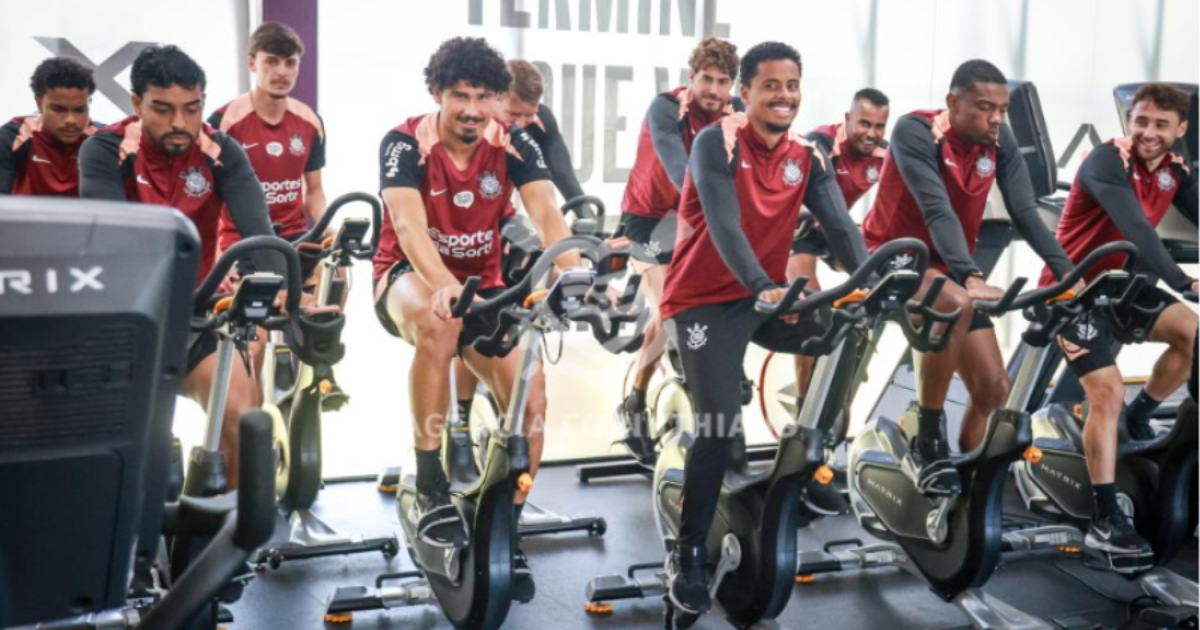 Jogadores do Corinthians levantam preocupações sobre condições da Neo Química Arena