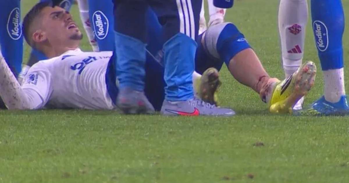 Fratura de Gabriel Pec ofusca triunfo do Cruzeiro sobre o Internacional na estreia do atacante