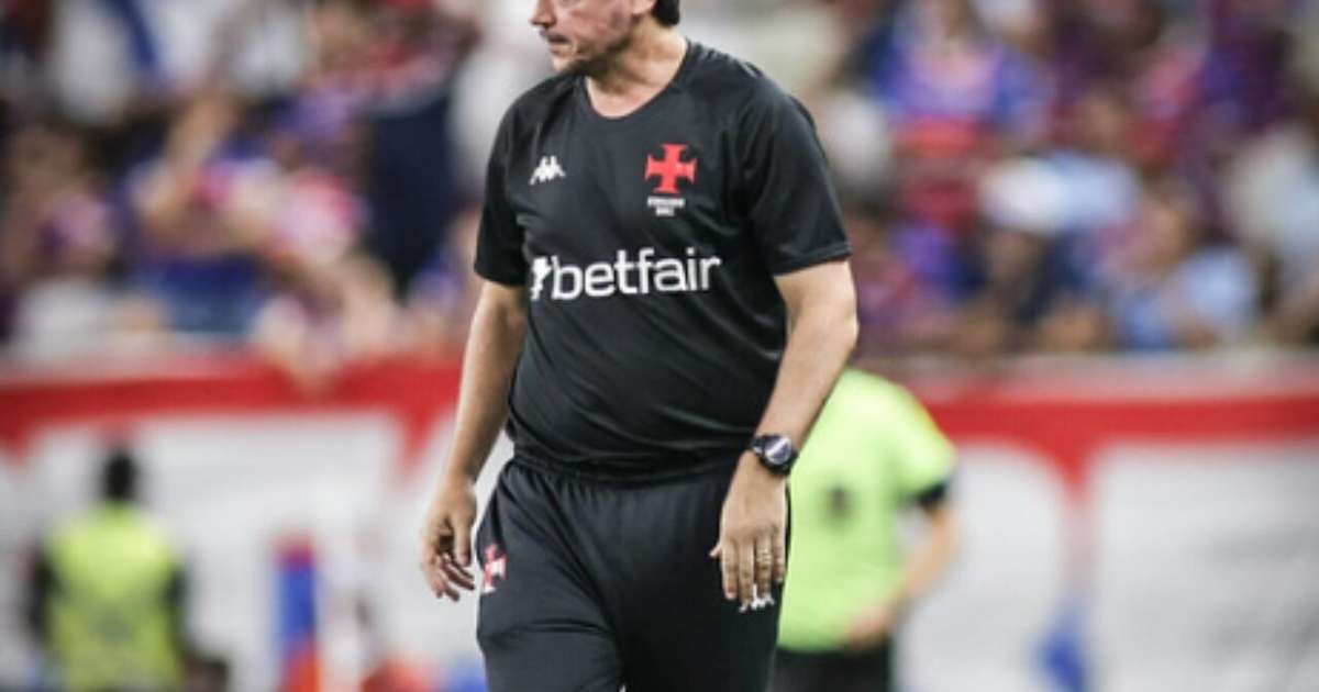 Fernando Diniz Analisa Necessidades e Expectativas de Reforços no Corinthians