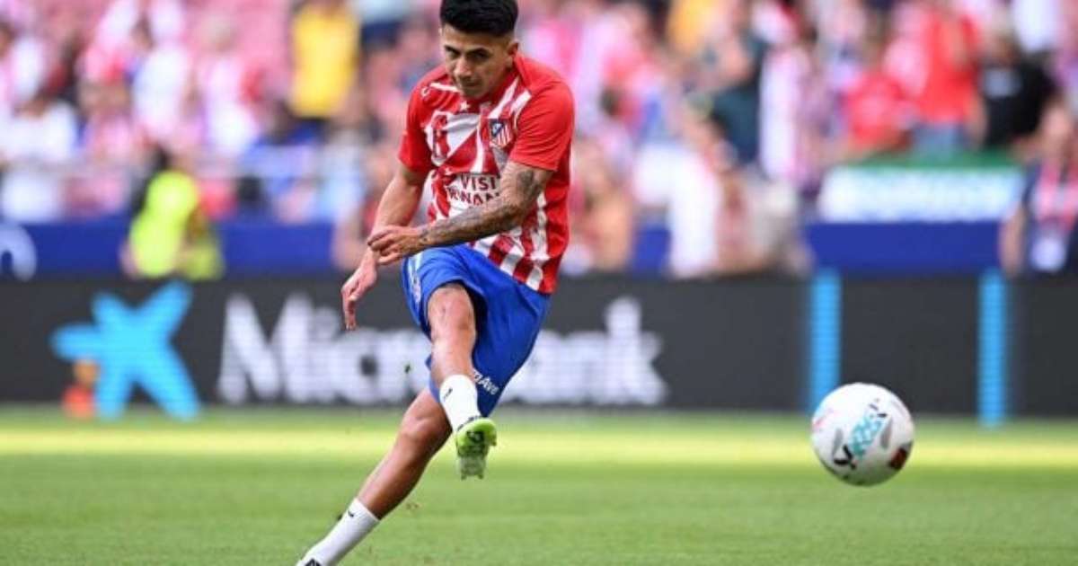 Atlético de Madrid anuncia chegada de meia e abre caminho para Almada fechar com o Flamengo.