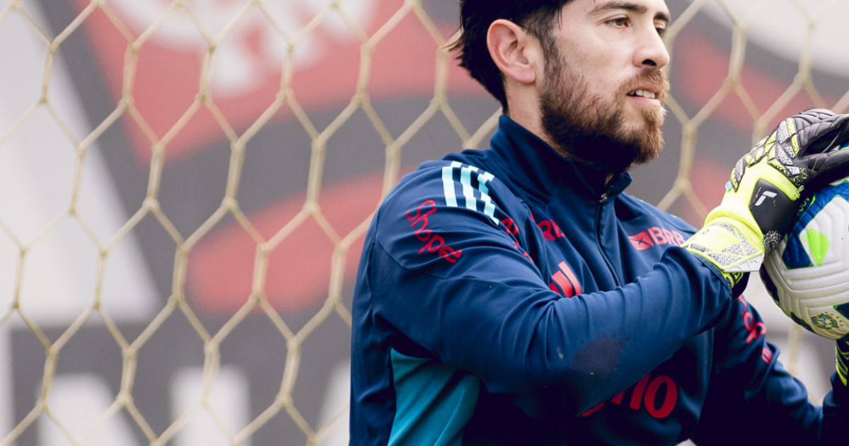 Rossi faz declaração emotiva e reafirma compromisso com a torcida do Flamengo