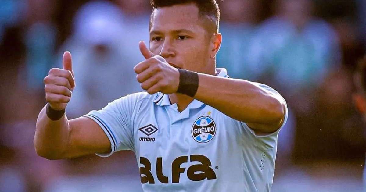 Marlon pede foco total do Grêmio para reverter situação crítica contra o Bolívar na Sul-Americana