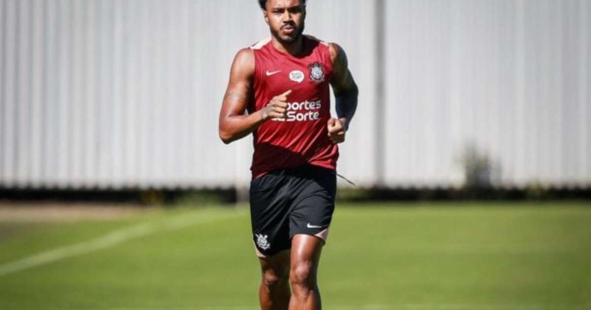Vitinho passará por cirurgia no joelho após nova lesão e desfalca o Corinthians a longo prazo
