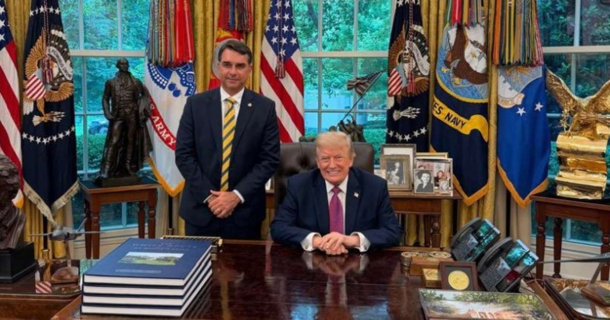 DataFolha: 52% veem tarifaço de Trump ao Brasil como apoio à campanha de Flávio Bolsonaro