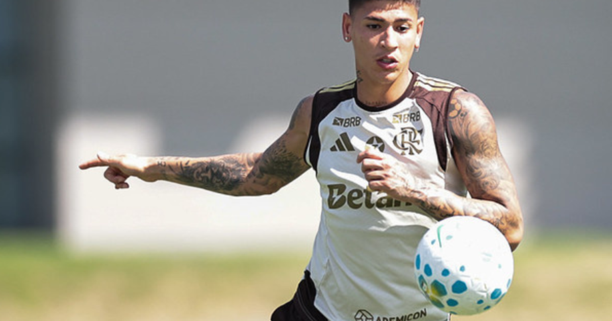 Livre para jogar! Carrascal cumpre três jogos de gancho no STJD e volta ao Flamengo.