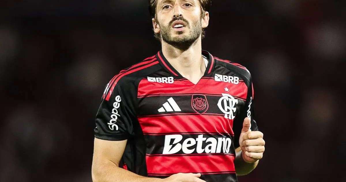 Flamengo Renova Empréstimo de Matías Viña Enquanto Lateral Enfrenta Dificuldades no River Plate
