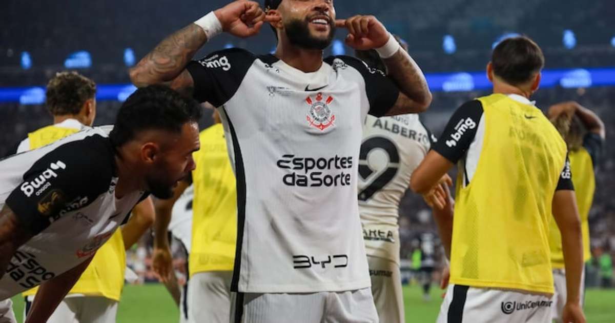Memphis destaca potencial de grandeza em renovação com o Corinthians