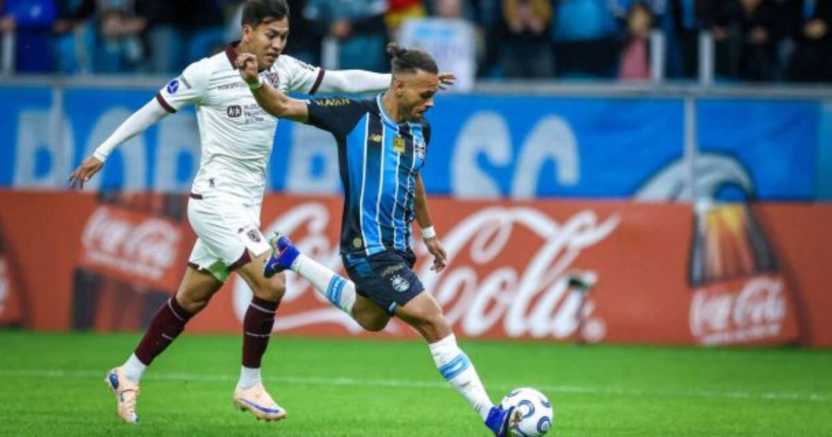 Grêmio se despede da Sul-Americana com mais um fiasco e crise se aprofunda na temporada