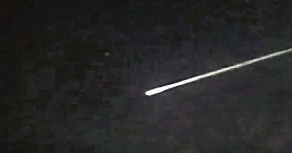 Chuva de meteoros é vista no céu de Pernambuco; veja fotos