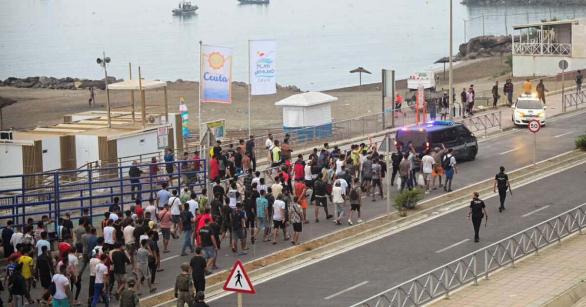 Espanha denuncia atitude 'egoísta' da UE e anuncia que situação em Ceuta está 'quase normal'