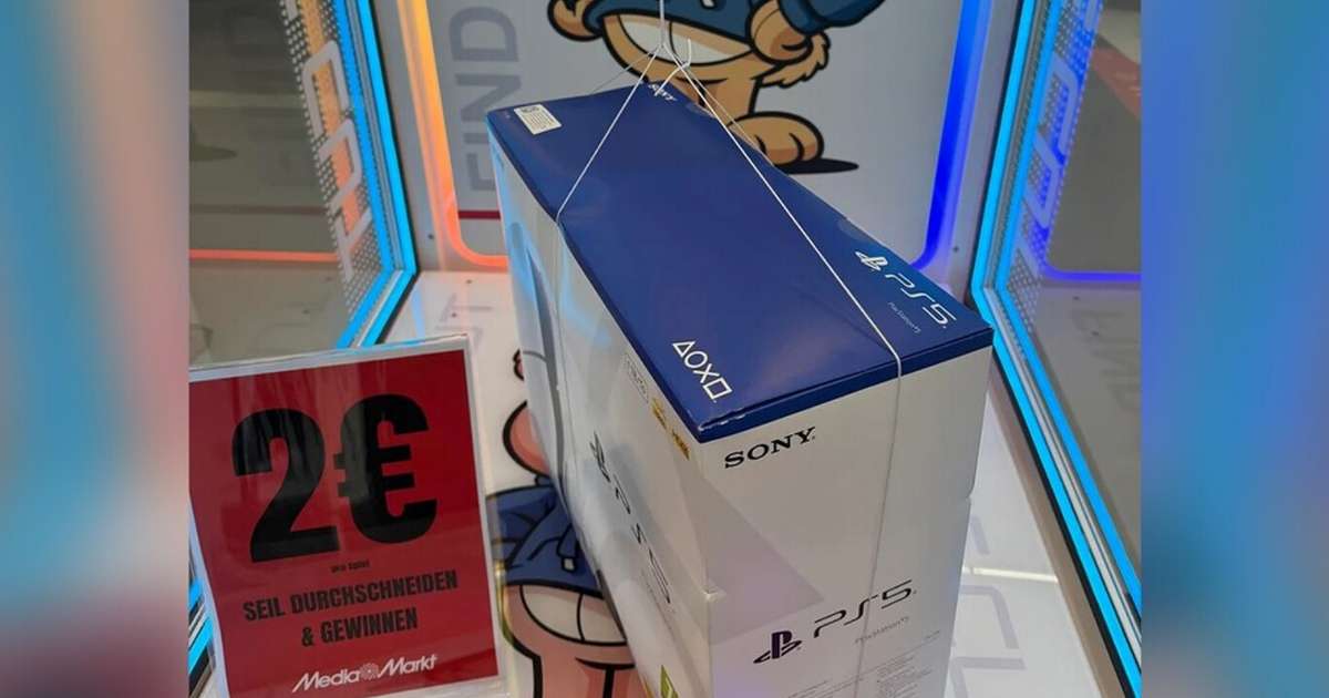 Um gamer da Alemanha só queria comprar lâmpadas, mas acabou ganhando um PS5 por 2 euros e esqueceu as lâmpadas