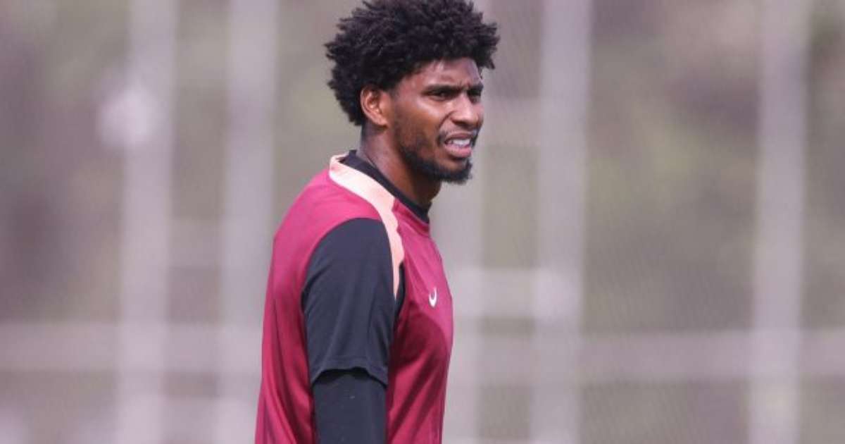 Repercussão no Futebol: Críticas à Atitude Homofóbica de Hugo Souza