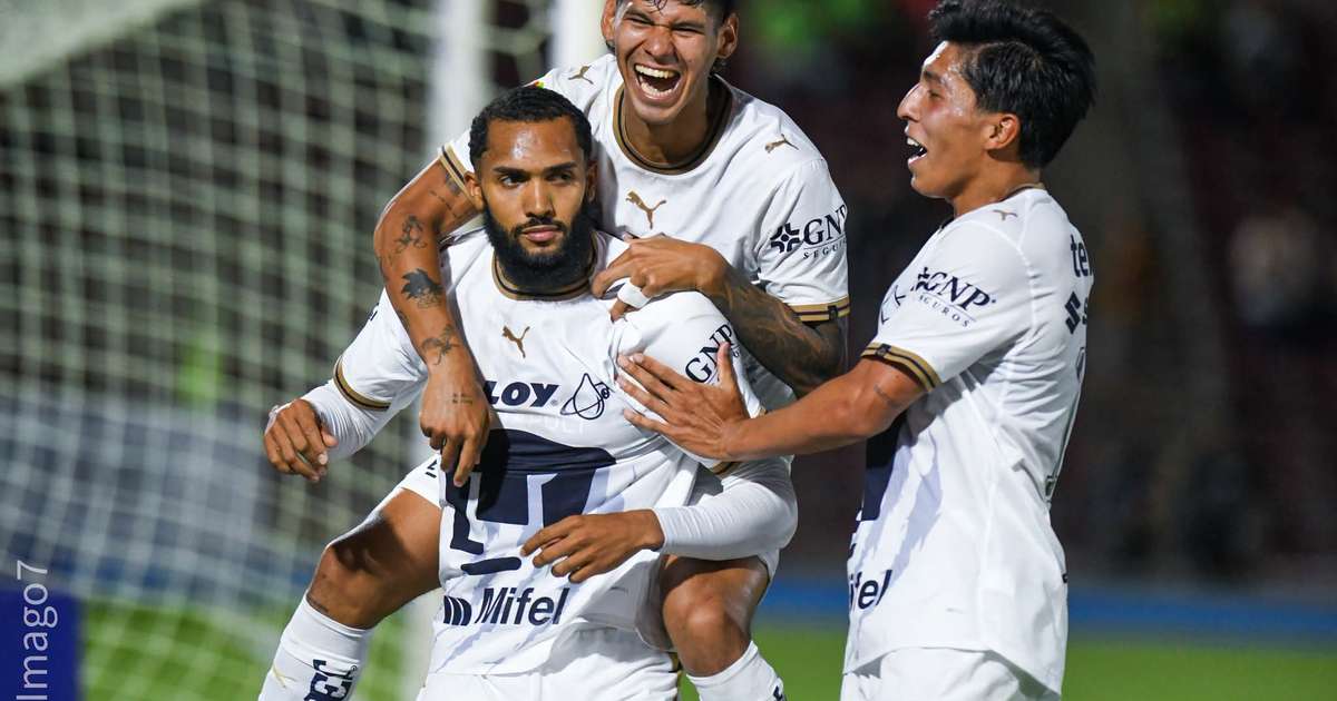 Lembra dele? Ex-Flamengo brilha com hat-trick e comanda goleada de 5 a 1 no México.