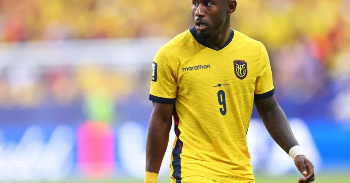 Especulado no Vasco, John Yeboah define seu futuro 
