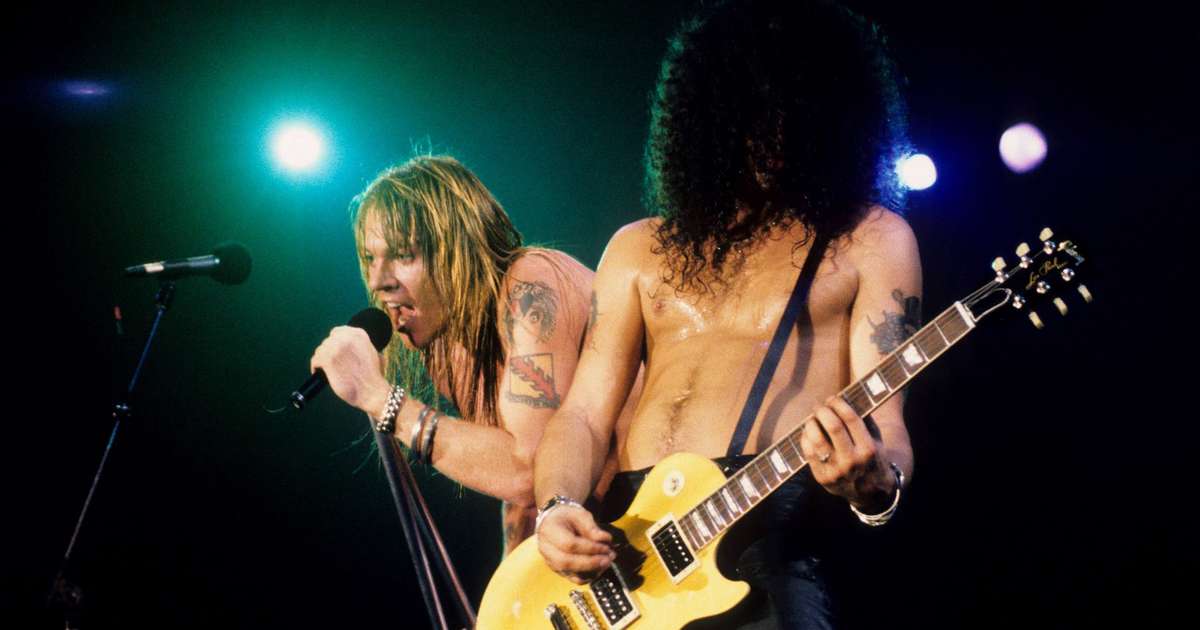 Slash sobre se reconectar com Axl Rose e retornar ao Guns N' Roses: 'Foi do nada'