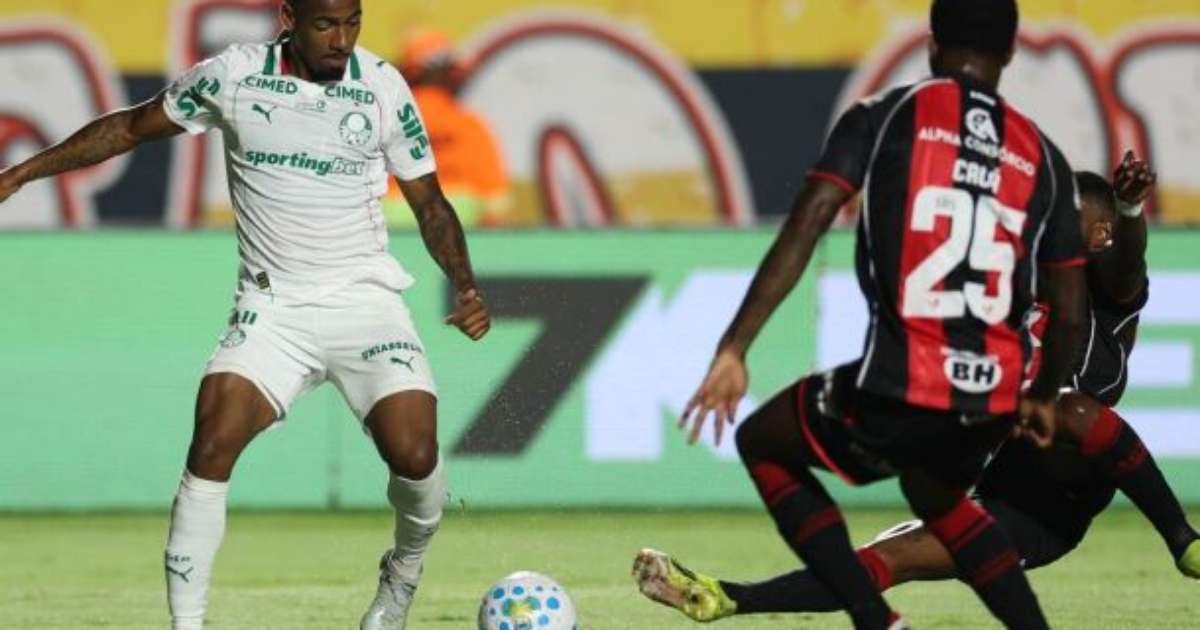 STJD denuncia Maurício, do Palmeiras, e jogadores do Vitória após confusão