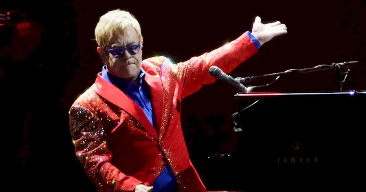 Elton John pode lançar novo álbum no início de 2027