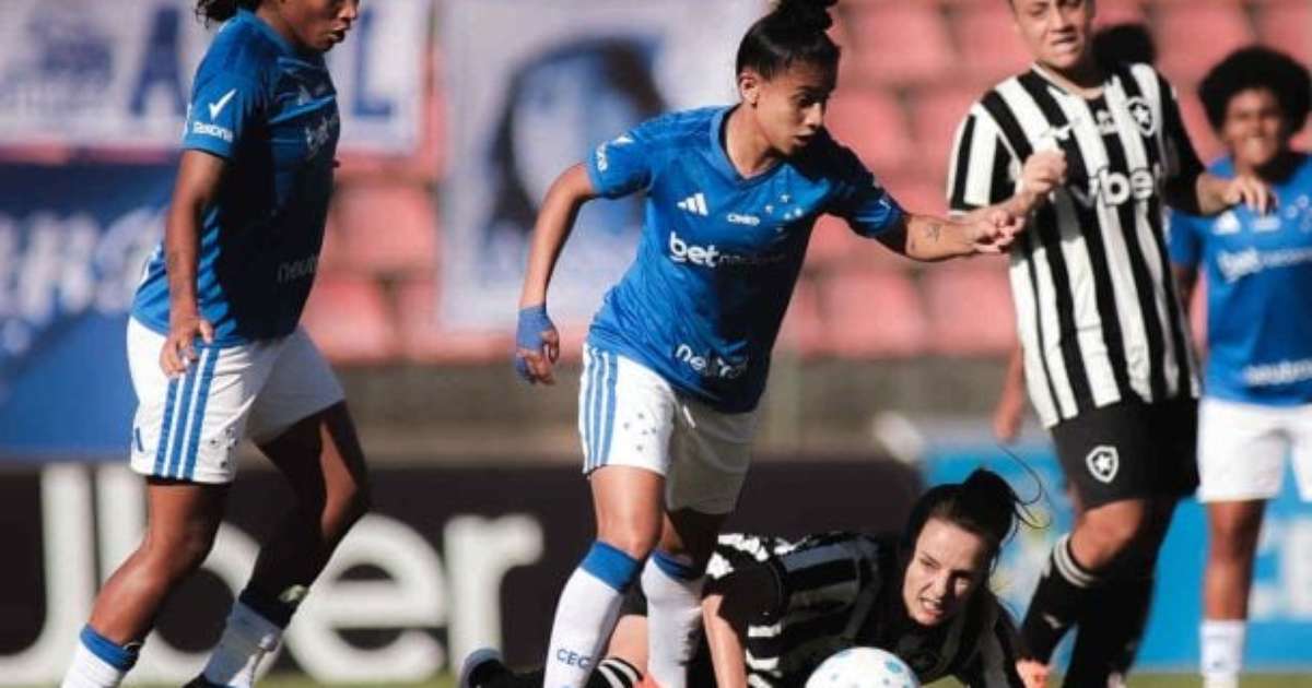 Hat-trick de Marília Furiel impulsiona Cruzeiro a goleada e consolida quinta posição no Brasileiro Feminino