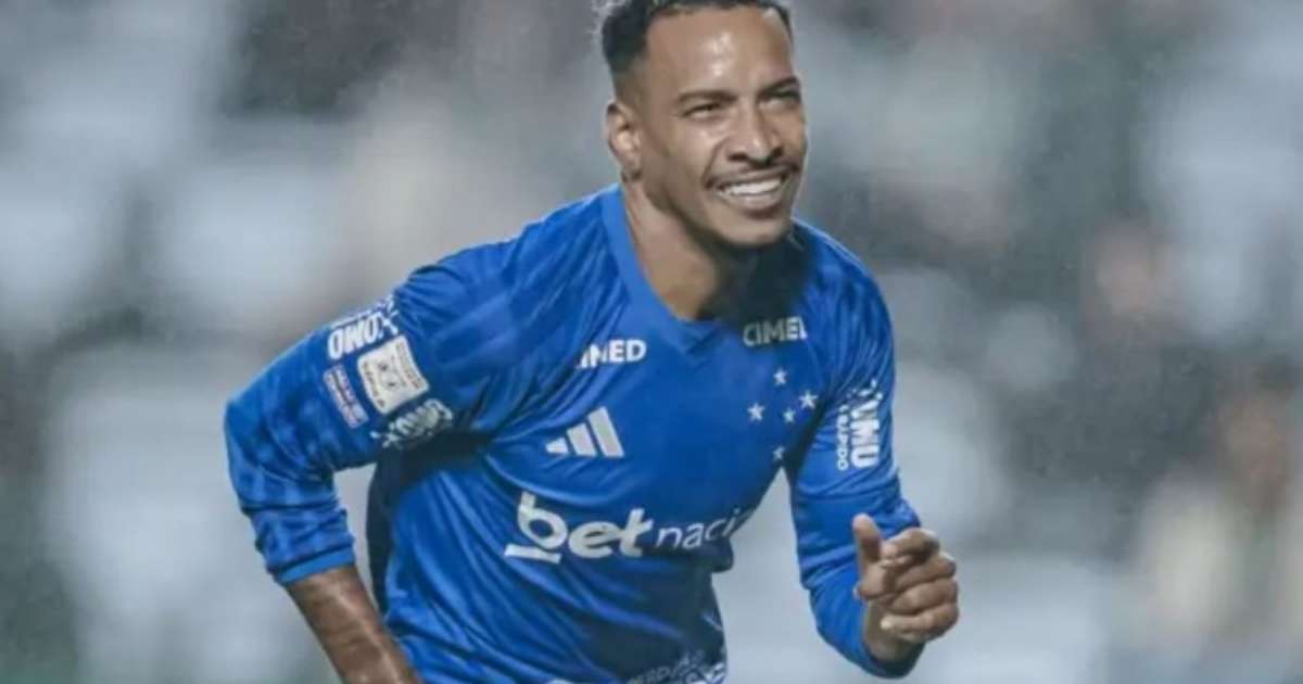 Matheus Pereira brilha e leva Cruzeiro à vitória: cinco gols em quatro jogos impulsionam a equipe