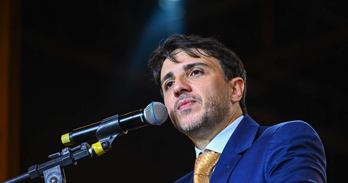 Renan Santos defende fala sobre prender ou 'matar bandido' em sabatina: 'Não tem outro caminho'