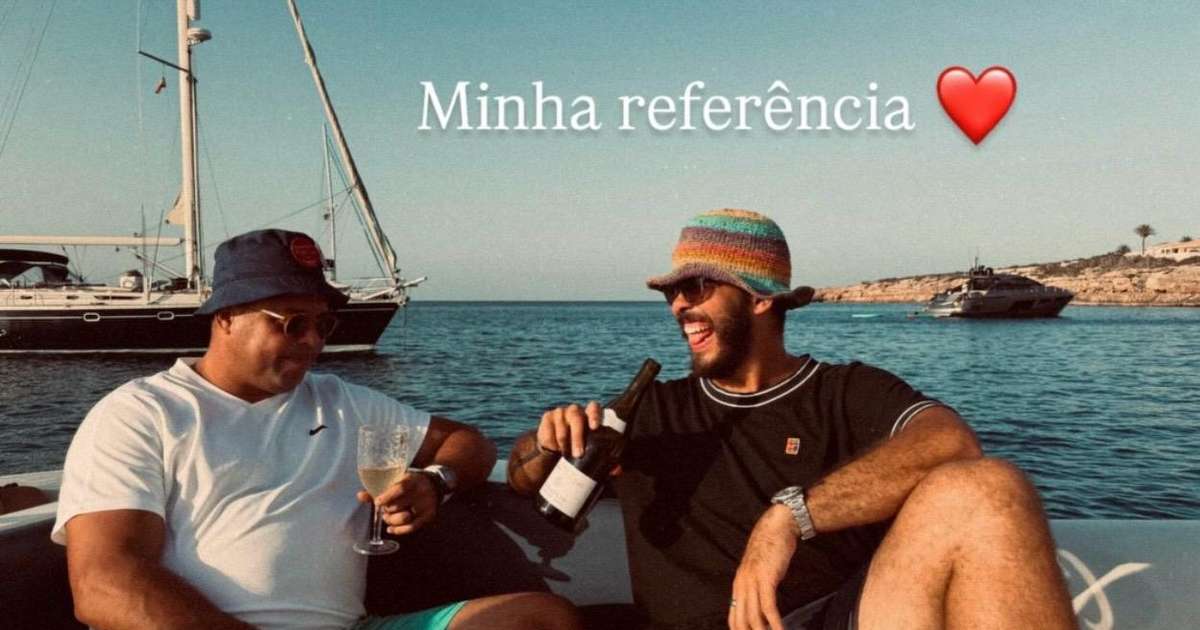 Ronaldo Fenômeno curte férias na Espanha em iate de luxo com os quatro filhos