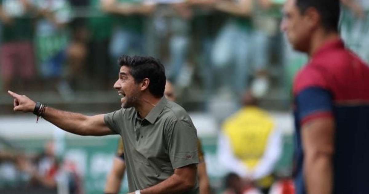 Abel analisa estratégias no intervalo que impulsionaram o Palmeiras à vitória decisiva