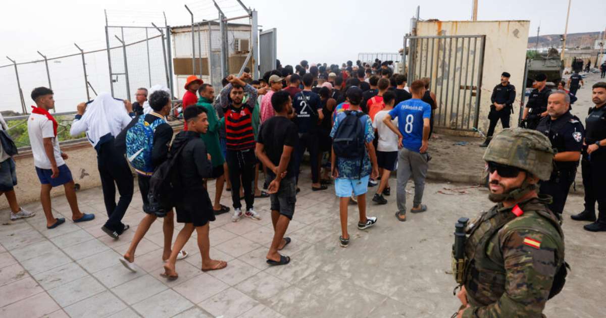'Pensávamos encontrar um país melhor': migrantes deportados de Ceuta denunciam 'caça humana'
