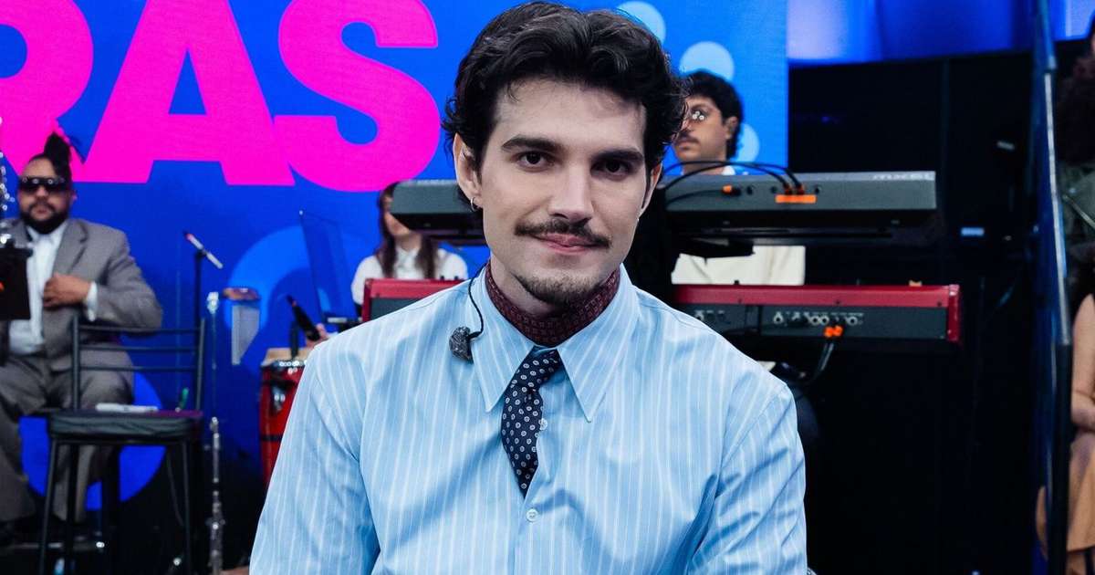 'Queria desaparecer': Jão expõe dor pela morte do pai após um ano e a dificuldade de voltar aos palcos