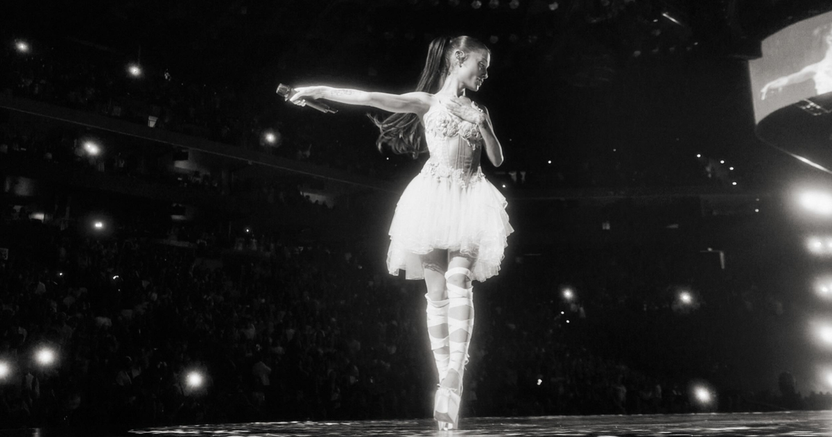 Ariana Grande anuncia pausa na carreira após turnê