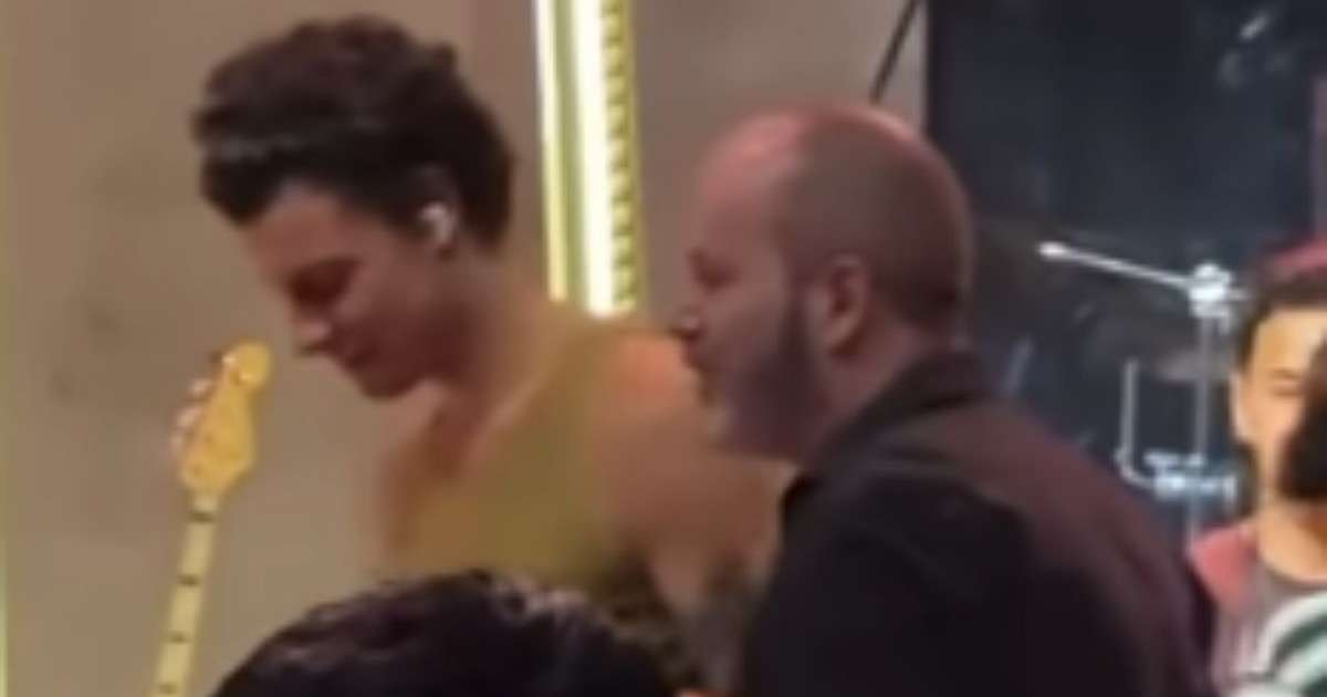Shawn Mendes vai a igreja evangélica com Bruna Marquezine, Sasha e João Lucas