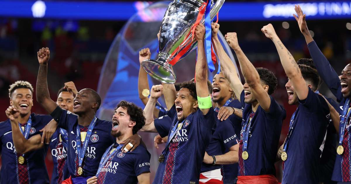 Liverpool mira dupla do PSG e mantém Barcola no radar