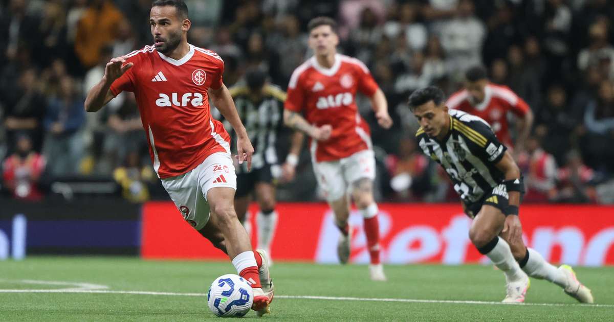 Pezzolano é sincero ao falar sobre a situação de Thiago Maia 