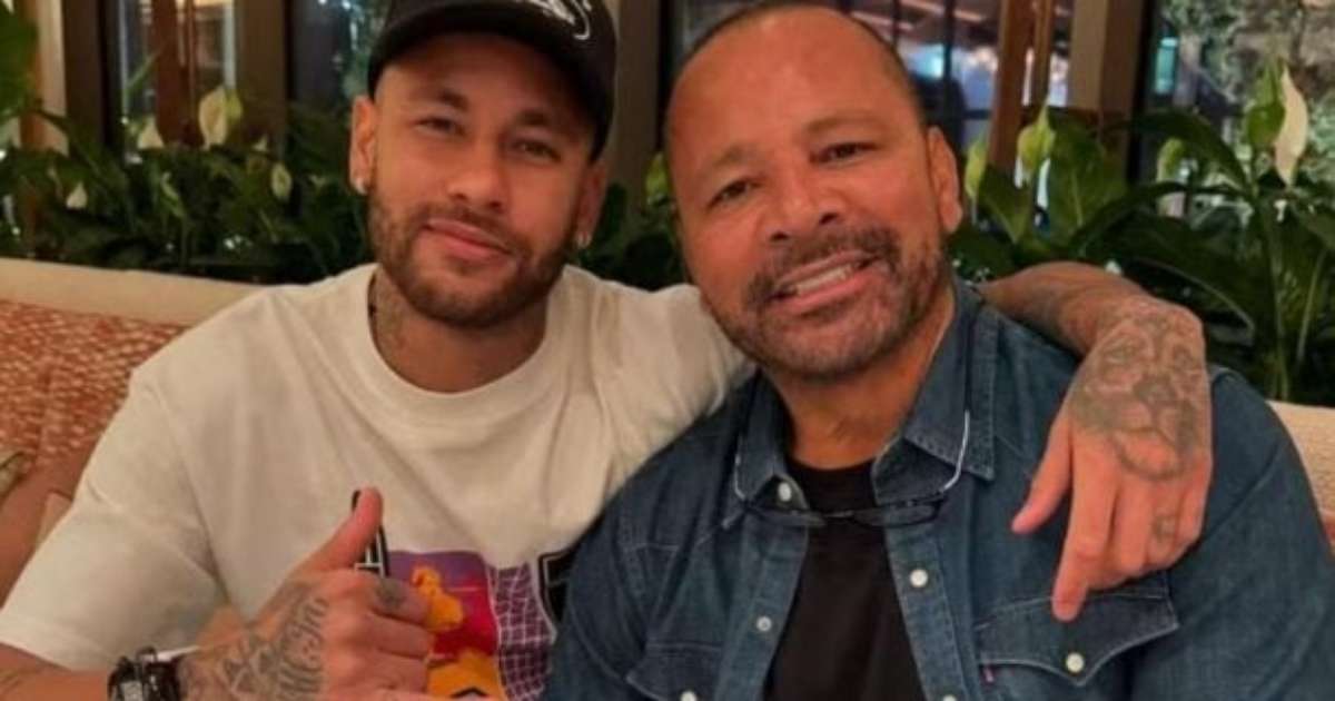 Pai nega aposentadoria de Neymar na Seleção: "Copa daqui a quatro anos"