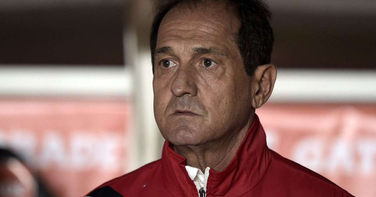 Muricy critica Seleção Brasileira e manda recado a Ancelotti: "Vai ser duro"