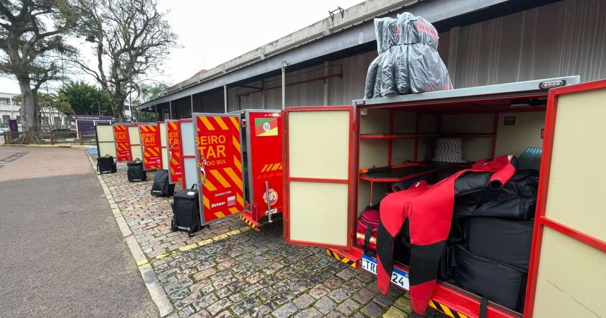 Seis regiões do Rio Grande do Sul recebem novos reboques operacionais para contenção de cheias