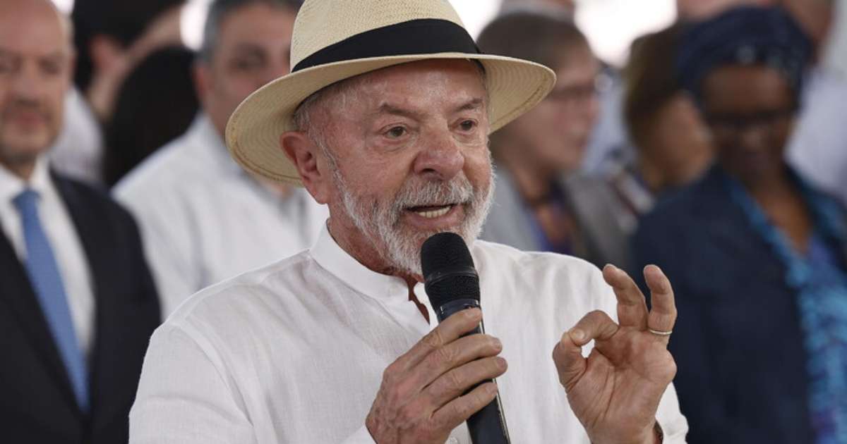 Lula condena decisão dos EUA de revogar visto de embaixadora brasileira