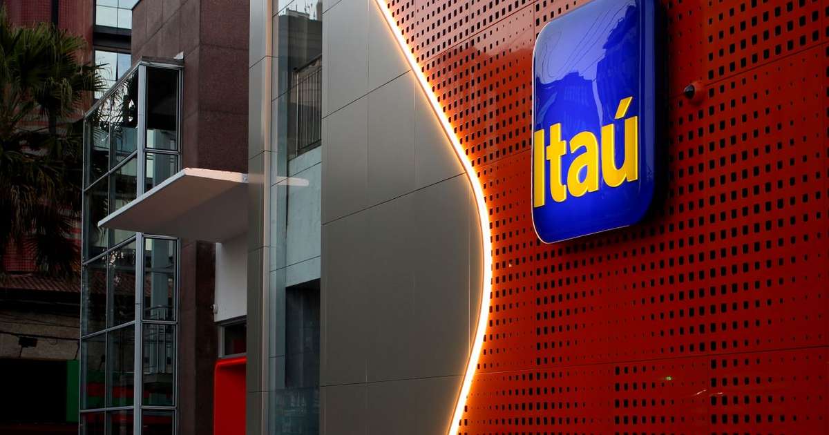 Itaú (ITUB4) sobe 2% após lucro de R$ 12,4 bilhões no 2T e aprovação de JCP