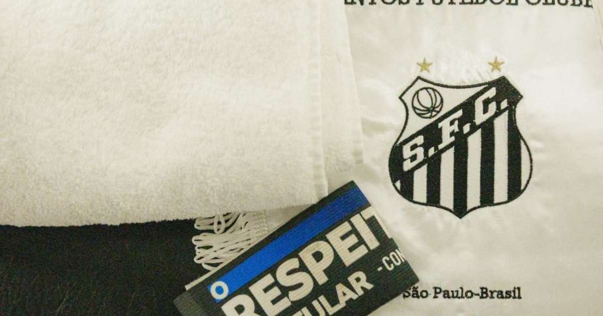A declaração do ex-lateral Roberto Carlos direcionada ao Santos 