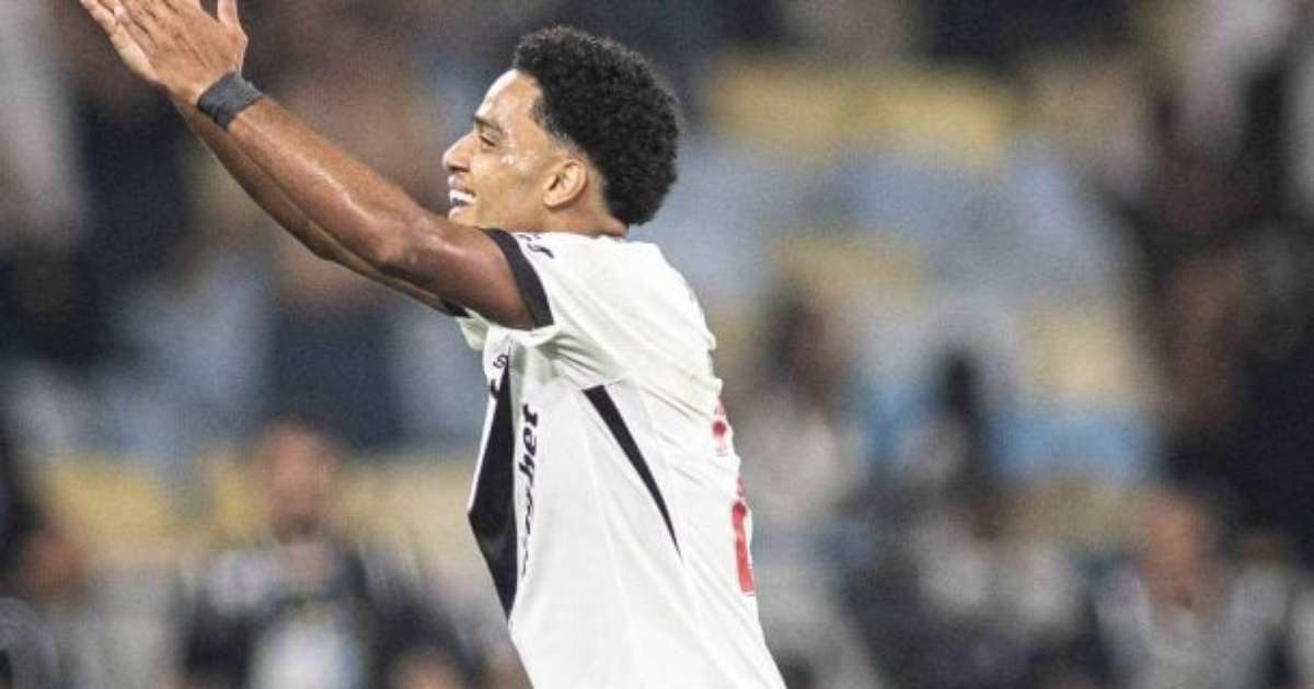 Herói da classificação, Brenner renasce no Vasco e pede passagem