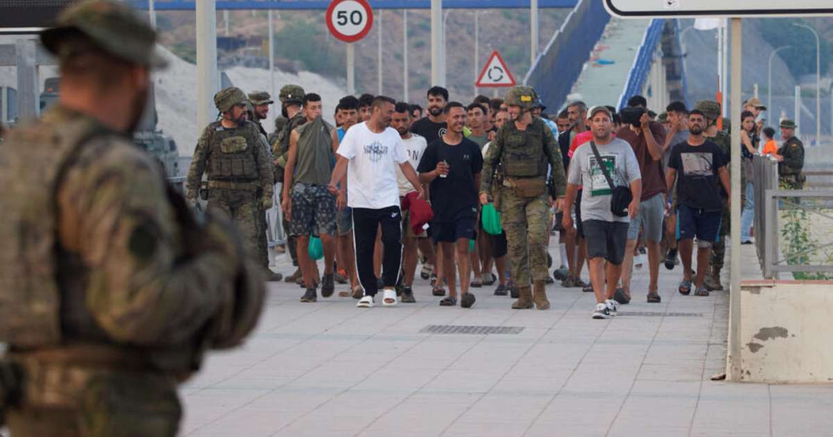 De volta de Ceuta, jovens marroquinos continuam sonhando com a Europa