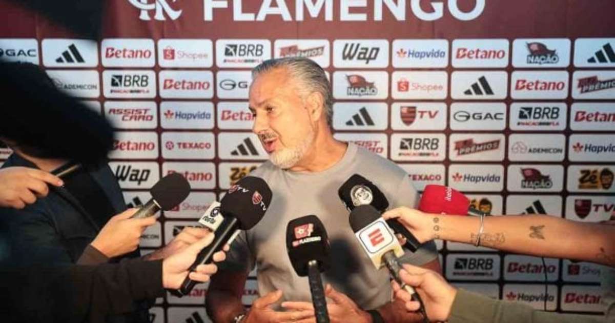 Torcida do Flamengo critica gestão por negociação de Almada com o River Plate