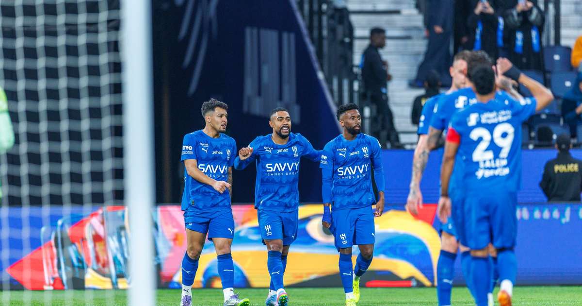 Atacante do Al-Hilal Recebe Proposta do Corinthians e Avalia Retorno ao Futebol Brasileiro