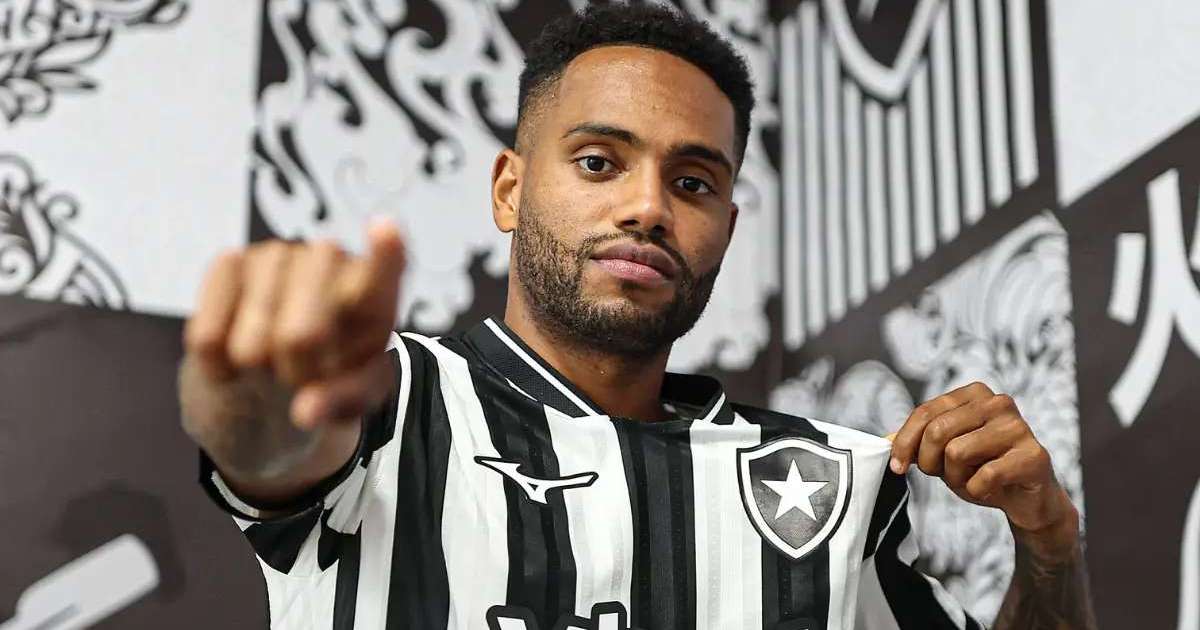 Entenda como Franclim Carvalho pode encaixar Danilo Pereira no time do Botafogo
