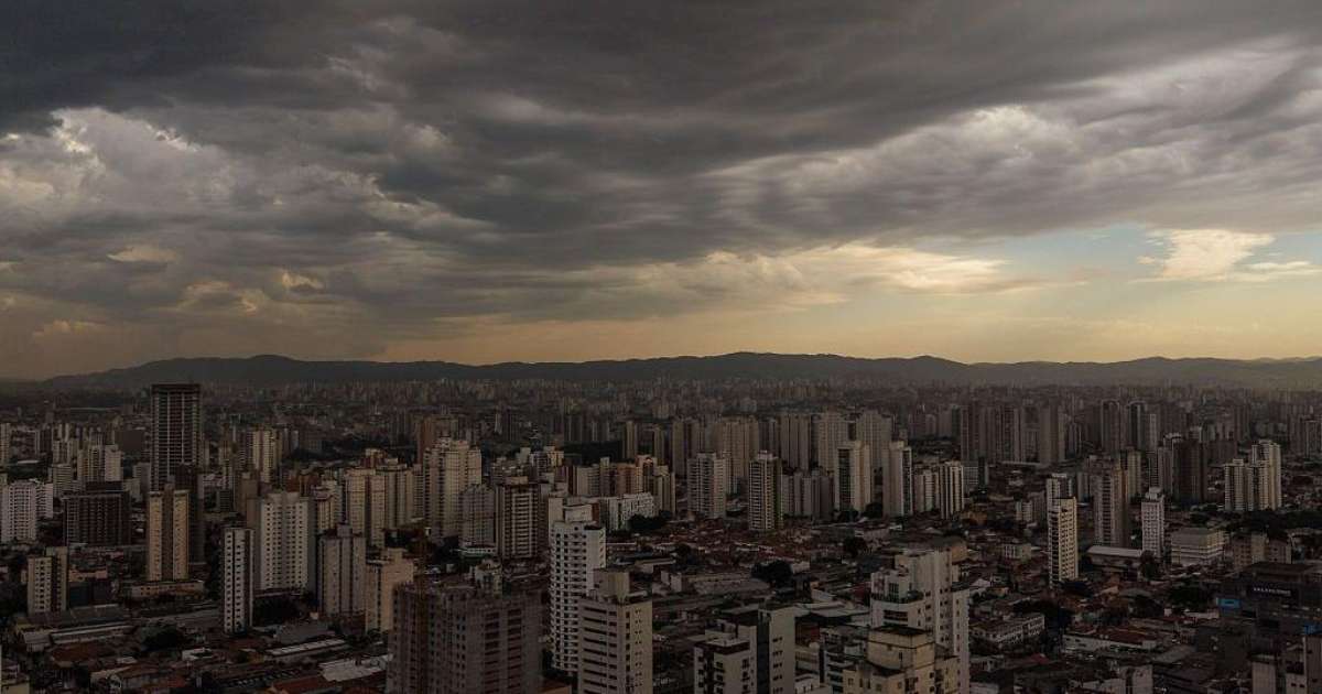 Morte, suspensão de aulas e casas afetadas: os impactos do ciclone-bomba no Sul e Sudeste do país
