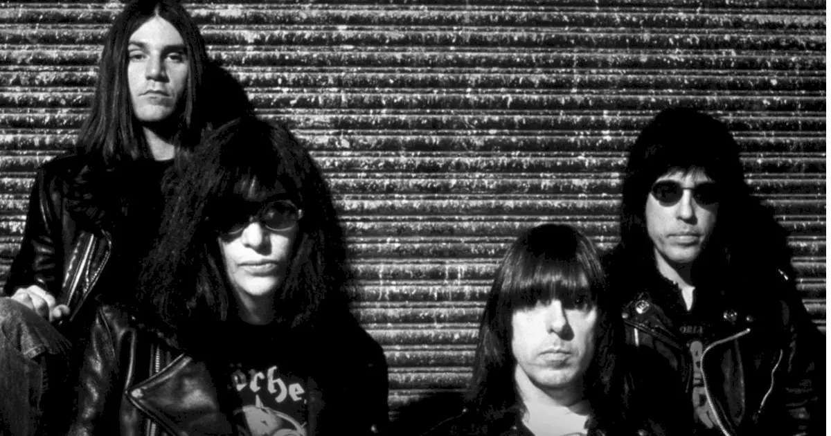 Joey Ramone apontou rivalidade capaz de superar Beatles vs. Stones no rock