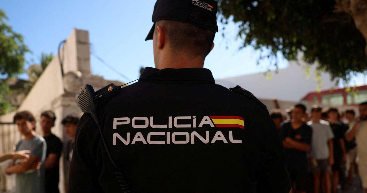 Perfis nas redes sociais espalharam informações falsas e incentivaram nova travessia de migrantes para Ceuta