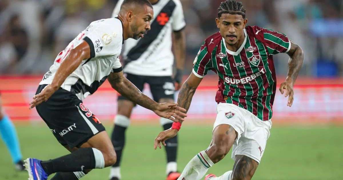 Quando John Kennedy volta ao Fluminense? Veja prazo de recuperação