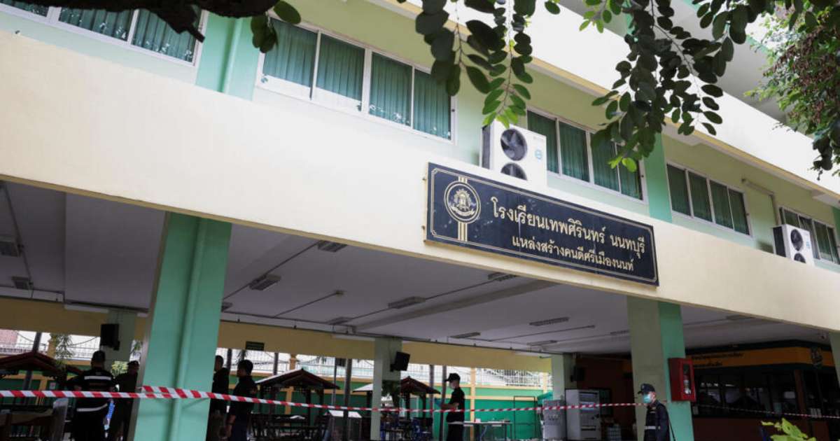 Adolescente mata avós e deixa vítimas em escola perto de Bancoc