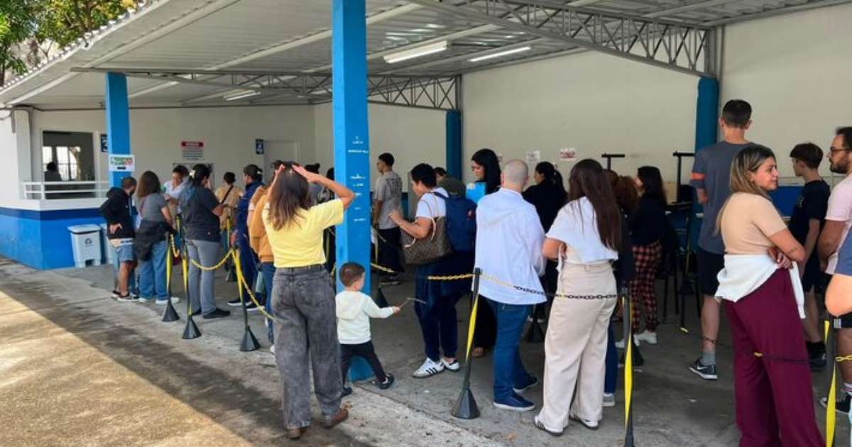 Quase 300 mil se vacinaram contra o sarampo em SP na primeira semana da campanha, diz Prefeitura