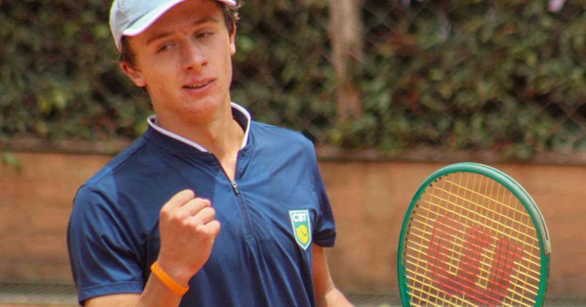 Henrique Vialle vira, Brasil vai à semi do Sul-Americano invicto e fica a uma vitória do Mundial